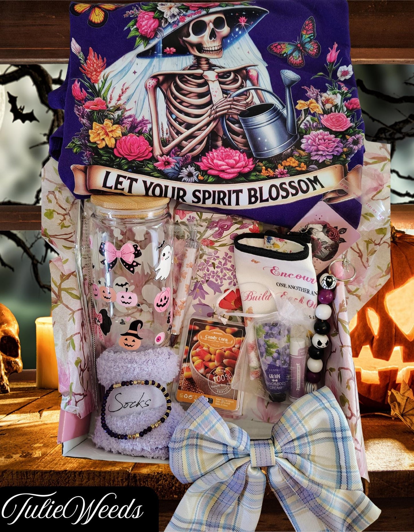 Fall Gift Boxes, T-shirts, cups, tumblers, October,key chain, stationary, clothes,socks,candles,gift set,skulls,